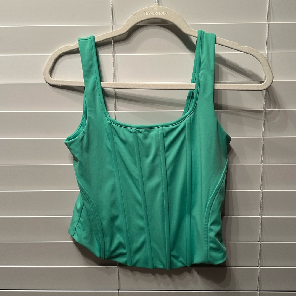 New, without tags